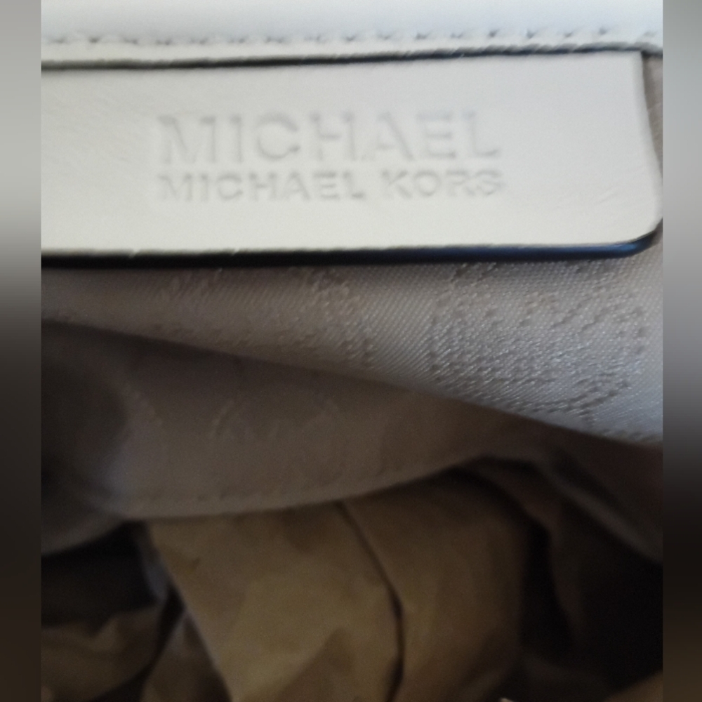 Michael Michael Kors - Picture 3 of 16